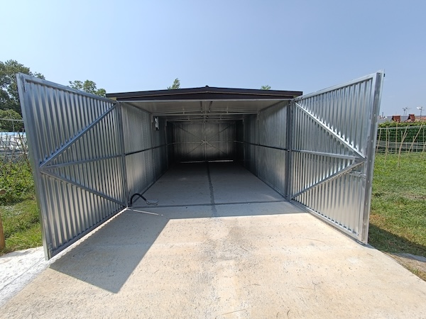 Container pesanti e leggeri in lamiera